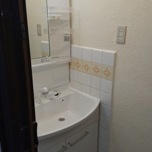 大阪府寝屋川市の2DK連棟テラス物件を古家再生